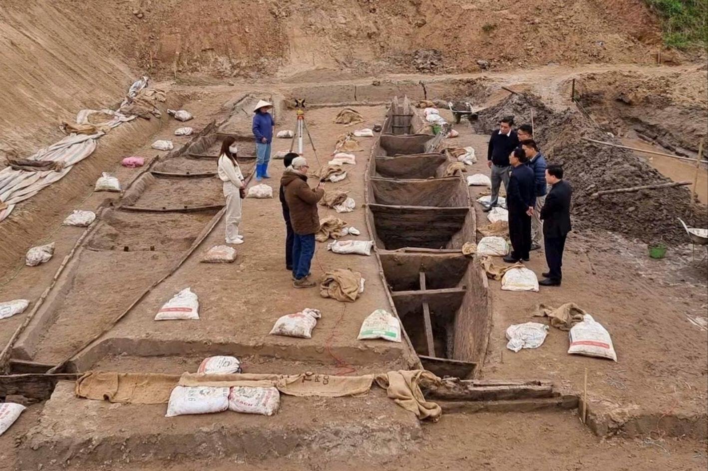 Se descubrieron dos barcos antiguos en Bac Ninh que probablemente datan del período Giao Chi.