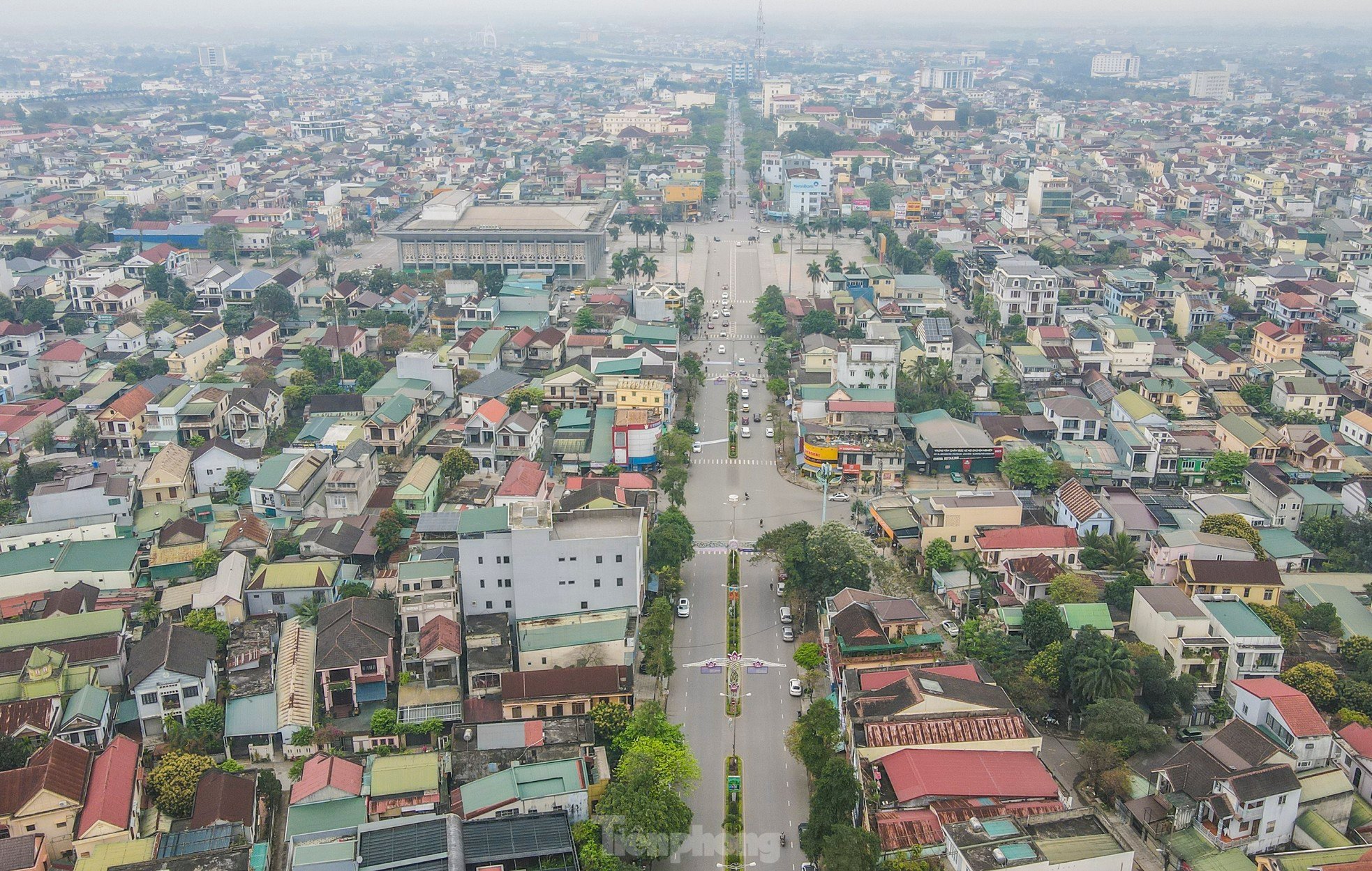 Hay un Quang Tri transformándose, entrando con confianza en una nueva era foto 4