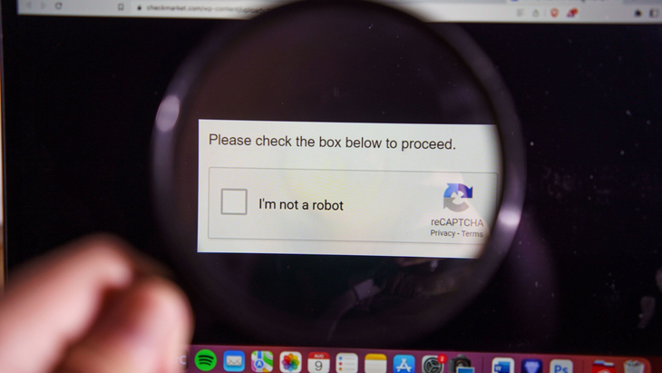 Quai chieu dung CAPTCHA gia, lua nguoi dung tu cai ma doc-Hinh-6