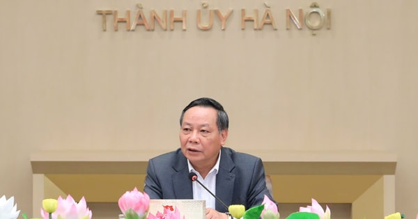 Hanoi to soon put 4 procedures on Party work on the National Public Service Portal