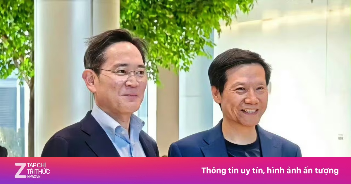 Samsung Chairman unexpectedly meets Xiaomi CEO