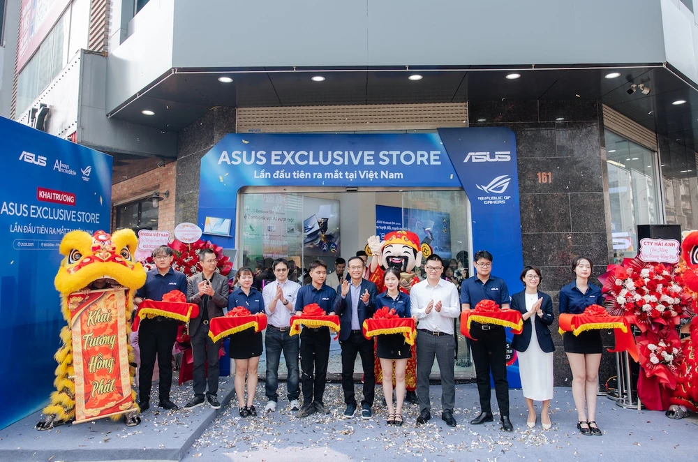 ASUS Exclusive Store đầu tiên tại Việt Nam đã được khai trương