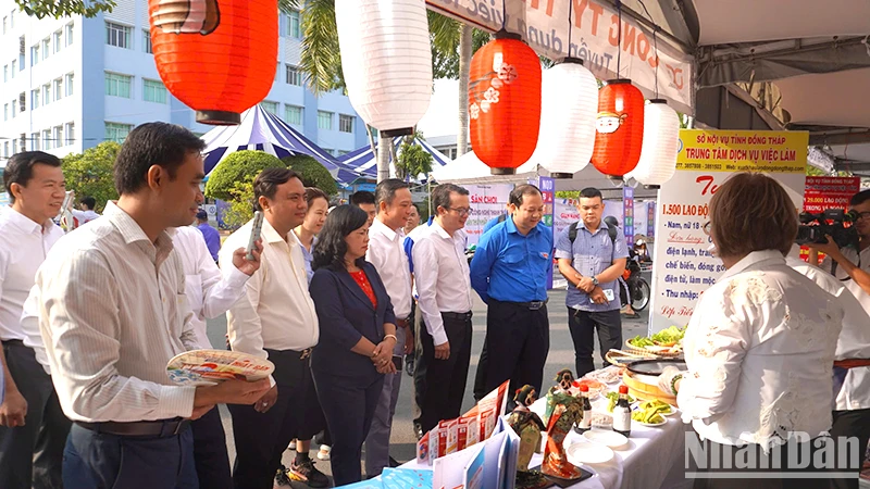 Đồng Tháp: Sôi nổi ngày hội khoa học, công nghệ, đổi mới sáng tạo