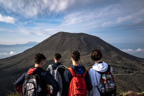 イタリアのフレグレイ平原での生活