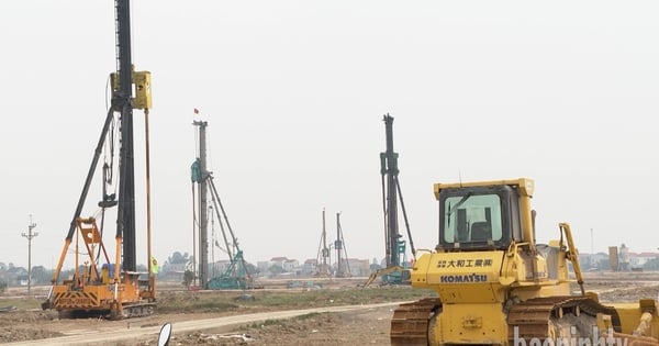 Bac Ninh province sets another record when clearing land and handing over more than 204 hectares of agricultural land to build Gia Binh Airport.