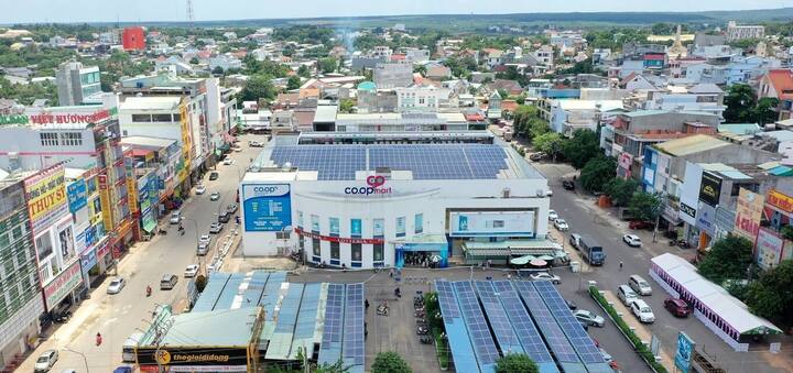 De quelles localités la province de Binh Phuoc a-t-elle été fusionnée ? - 4