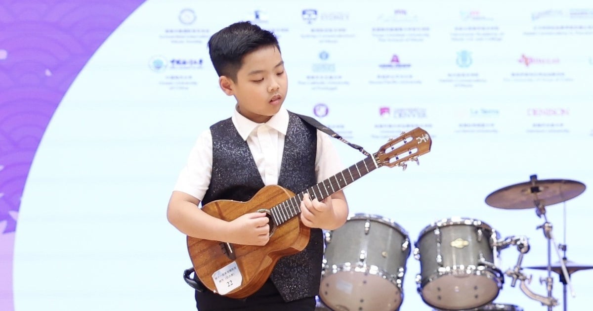 Nguyen Lee Hieu won the regional gold medal at the international music competition in the US.