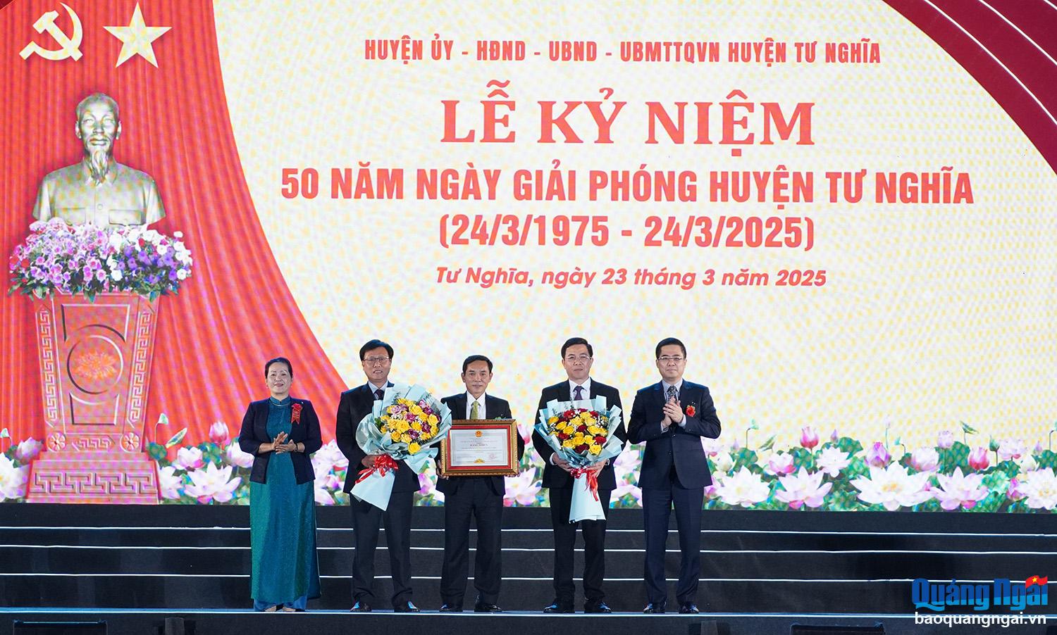 Kỷ niệm 50 năm Ngày Giải phóng huyện Tư Nghĩa