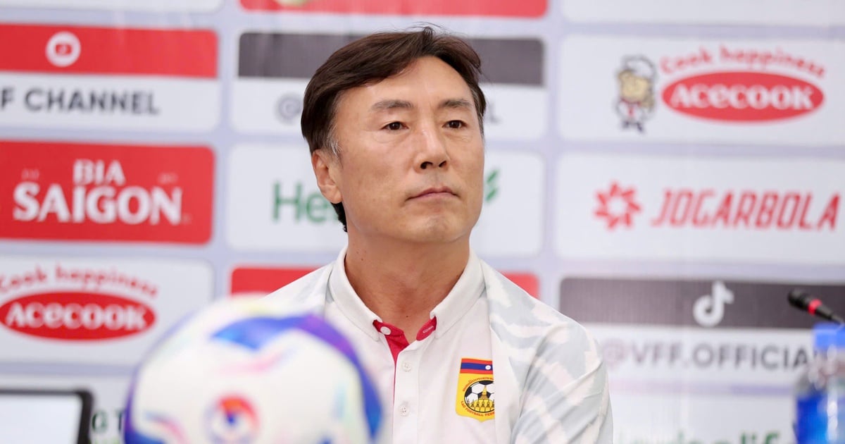 Laos coach said something surprising about Tien Linh, declared he would 'force' Vietnam to share points