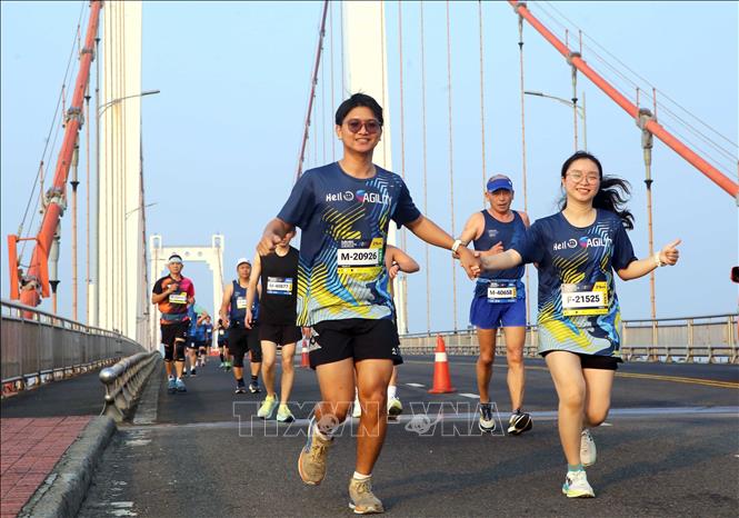 Vận động viên Việt Nam đoạt giải Nhất Marathon quốc tế tại Đà Nẵng - Ảnh 5.