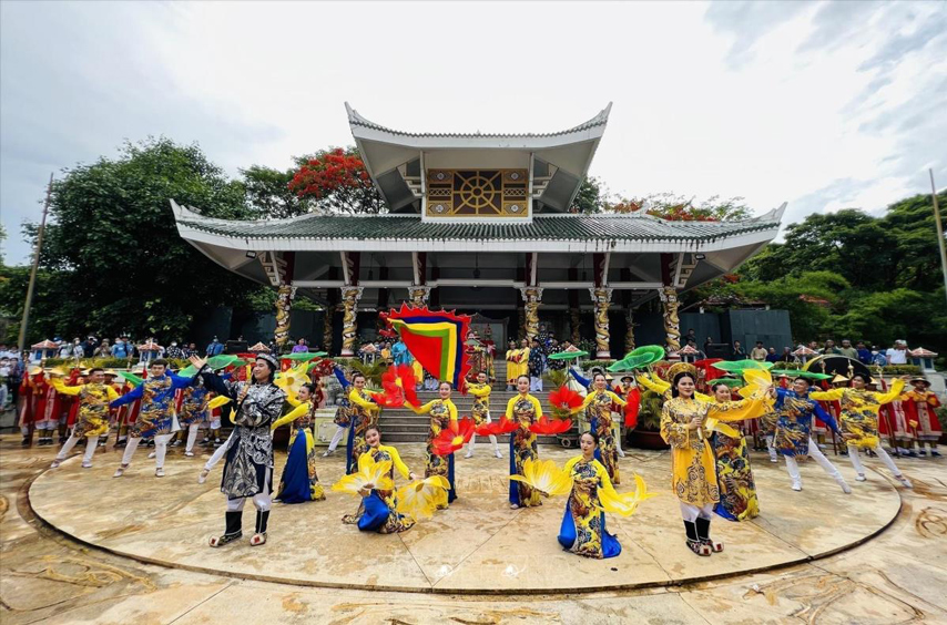Lễ công bố di sản văn hóa phi vật thể được UNESCO ghi danh: Lễ hội Vía Bà Chúa Xứ núi Sam