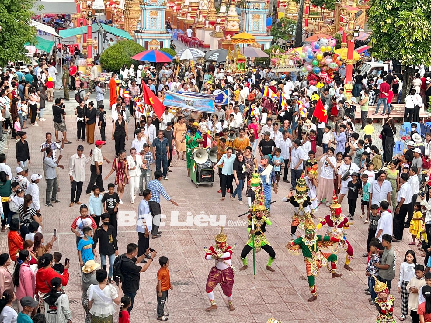 クメールの祭りの価値を新たな形で保存し、広める