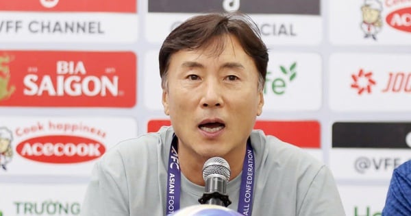 Laos coach: "I am impressed with the whole Vietnam team and the way they deployed the game"