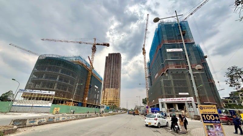 Comparación de dos apartamentos recién inaugurados en el distrito de Ha Dong, Hanoi