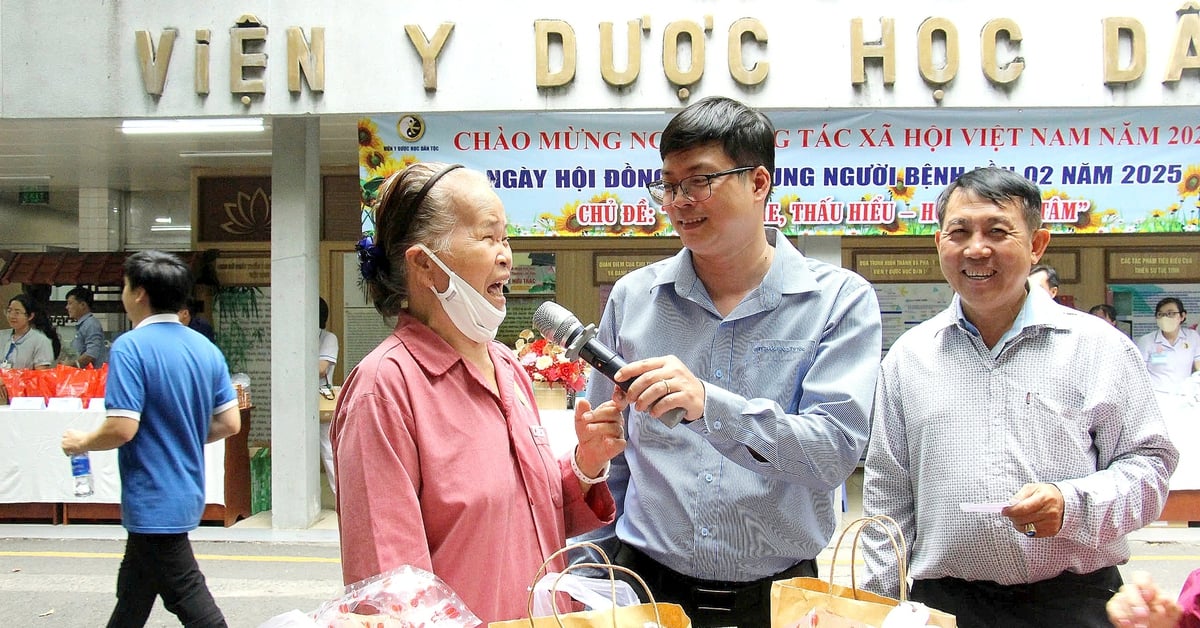 L'Institut de médecine traditionnelle de Hô-Chi-Minh-Ville dépense 120 millions de VND pour prendre soin des patients