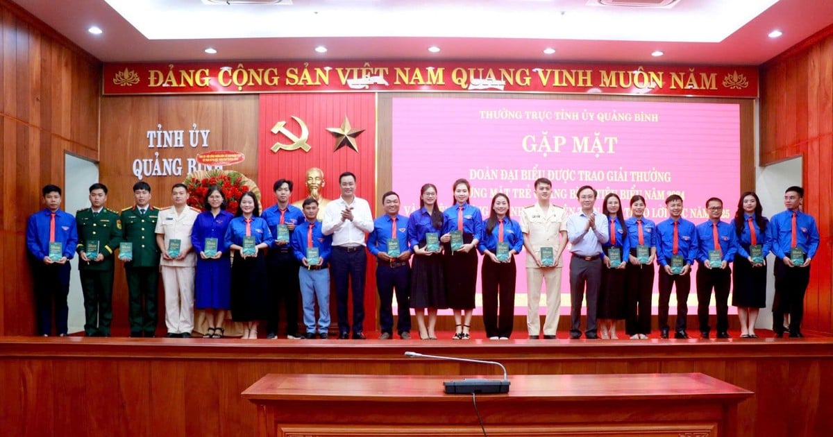 Spreading the spirit of living beautifully and usefully of Quang Binh Youth Union members