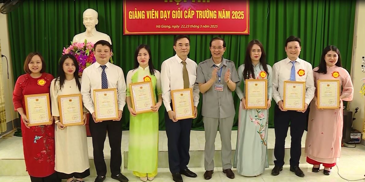 Bế mạc Hội thi giáo viên dạy giỏi Trường Chính trị tỉnh năm 2025