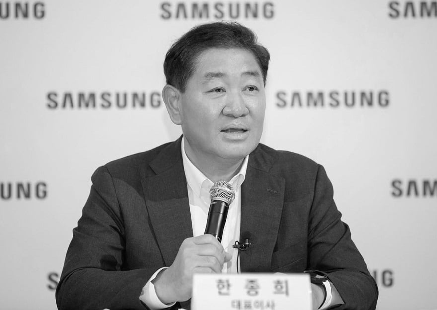 Samsung CEO dies suddenly