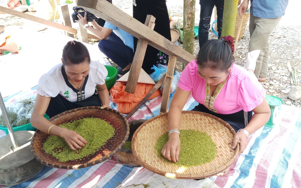 Nhân lên giá trị hạt gạo vùng cao