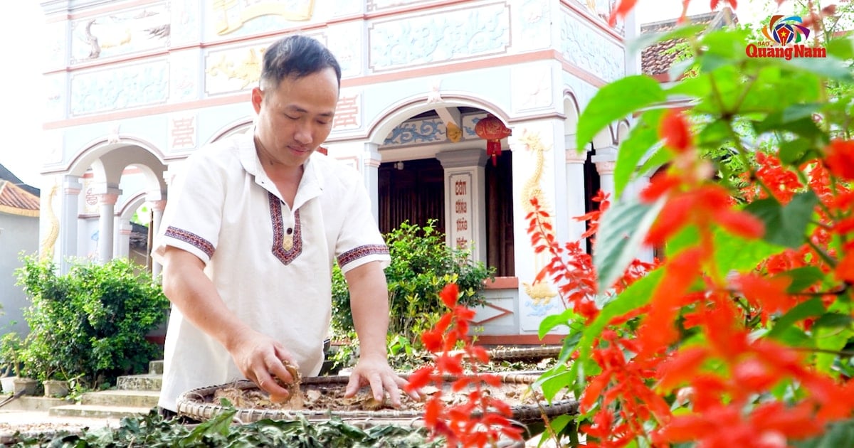 The story of a man who started a career in traditional medicine