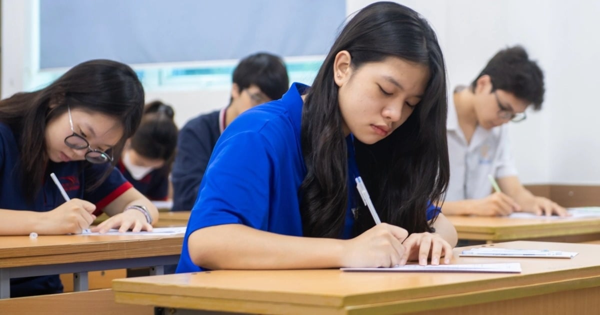 Calendrier officiel des examens de fin d'études secondaires pour 2025, 1 jour plus tôt