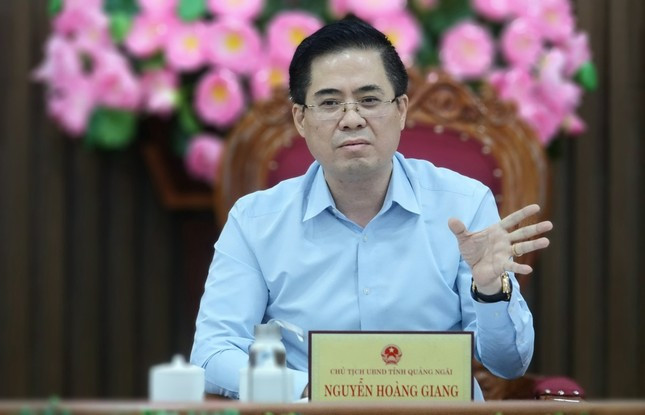 nguyenhoanggiang.jpg