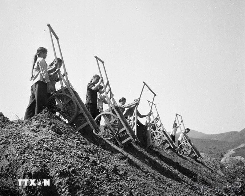 50 ans de réunification nationale : souvenirs de jeunesse nommés Thanh Nien Phong