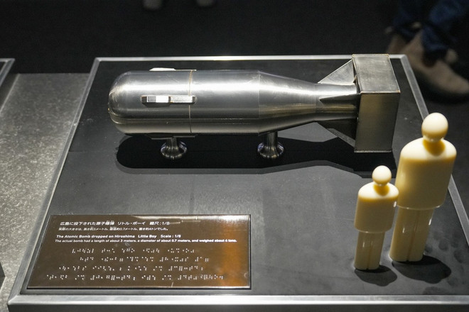 Parque Conmemorativo de la Paz VNA Potal, Hiroshima, Japón, 7925184.jpg