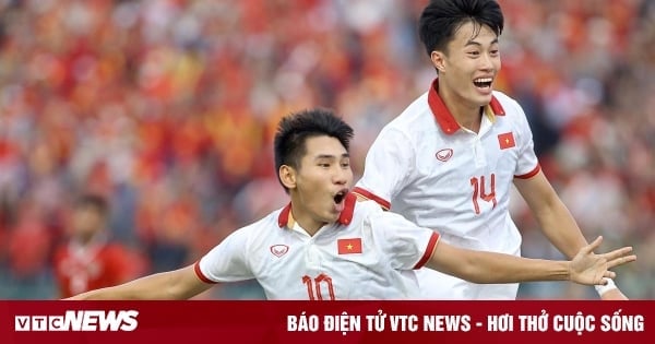 China awarded controversial penalty, U22 Vietnam lost championship