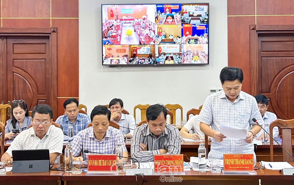 លោក Trinh Thanh Sang អនុប្រធាននាយកដ្ឋានហិរញ្ញវត្ថុបានអត្ថាធិប្បាយថា សហករណ៍ភាគច្រើនមិនទាន់រៀបចំទំនាក់ទំនងផលិតកម្មនៅឡើយ។ មួយចំនួនដែលមានតំណភ្ជាប់នៅតែត្រូវបានបែងចែក និងជាទ្រង់ទ្រាយតូច ជាមួយនឹងសេវាកម្មបញ្ចូលមានកំណត់ និងការប្រើប្រាស់ទិន្នផលមិនស្ថិតស្ថេរ។