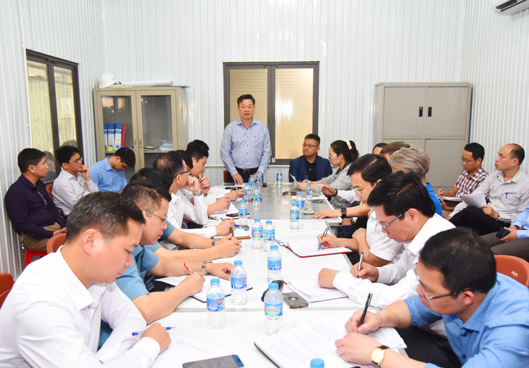 bi-thu-kt-ccn-2.jpg