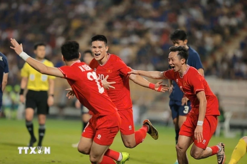 The Vietnamese team will meet Laos in the opening match of the 2027 Asian Cup qualifiers. (Photo: Minh Quyet/VNA)