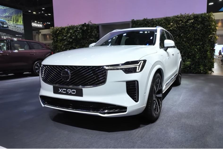Tan thay Volvo XC90 2025 vua chinh thuc ra mat Dong Nam A