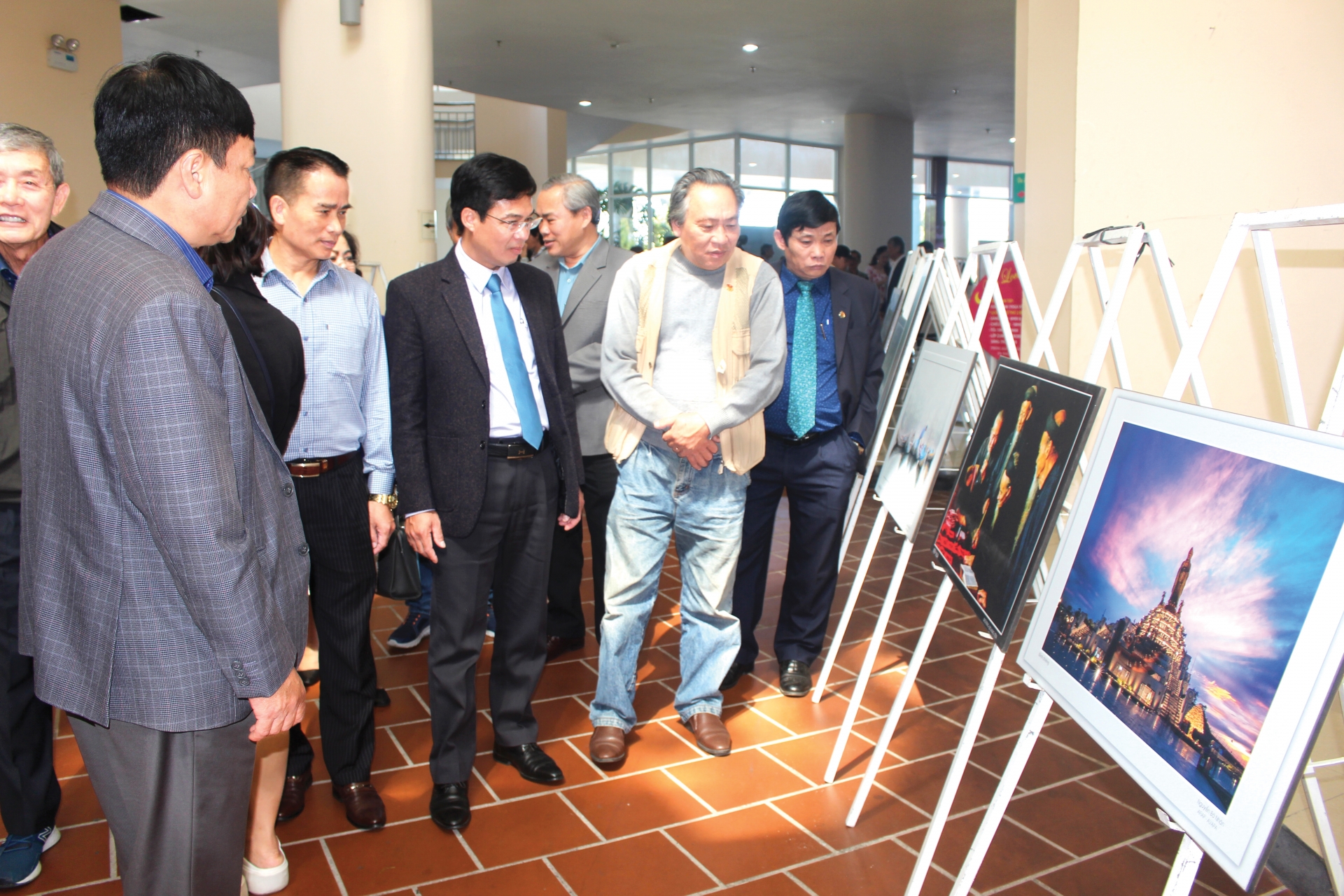 Delegates visiting the exhibition