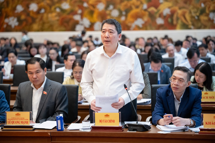 thu-truong-bo-tai-chinh-cao-anh-tuan.jpg