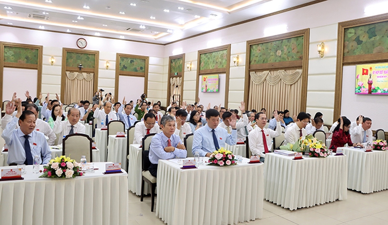 Ông Trần Trí Quang được bầu giữ chức Chủ tịch UBND tỉnh Đồng Tháp- Ảnh 2.