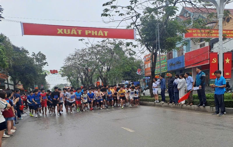 Yen Dinh បានបើកយុទ្ធនាការ 