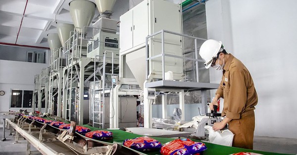 Con trai lãnh đạo lớn nhất của Hóa chất Đức Giang rời ghế Tổng Giám đốc