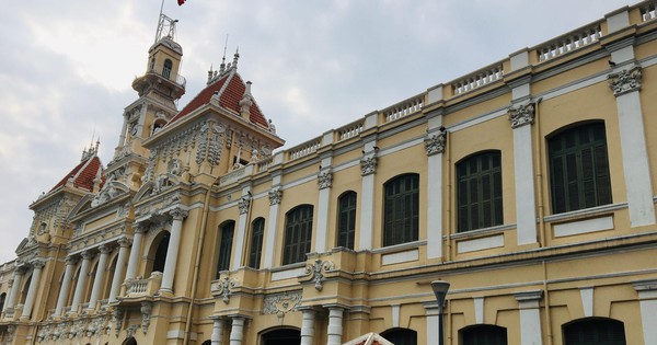 Detalles de las funciones y tareas de los siete departamentos recién creados bajo el Comité Popular de Ciudad Ho Chi Minh