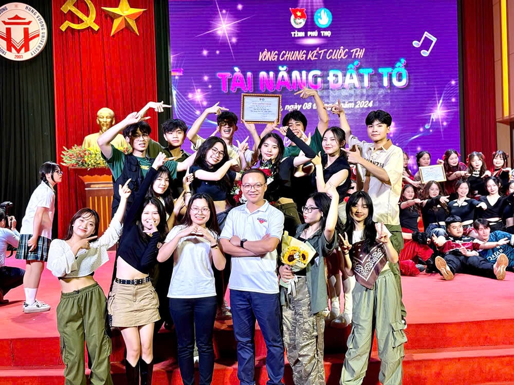 កន្លែងដែលស្នេហាសិល្បៈហោះហើរ