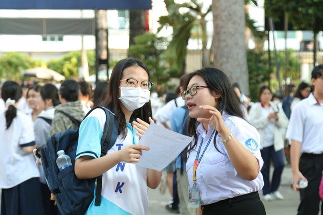 The largest capacity assessment exam in the country begins: Over 120,000 candidates take the first round photo 4