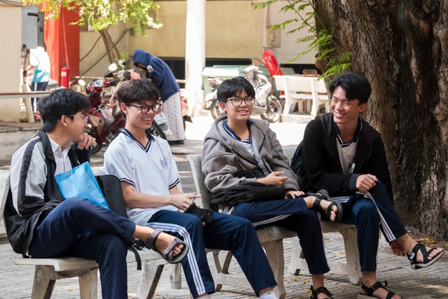Thi đánh giá năng lực: 'Bỉ sắc tư phong', tham số m 'làm khó' thí sinh? - Ảnh 3.