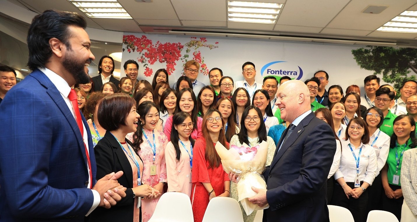 Fonterra introduces Vietnamese cuisine to New Zealand Prime Minister