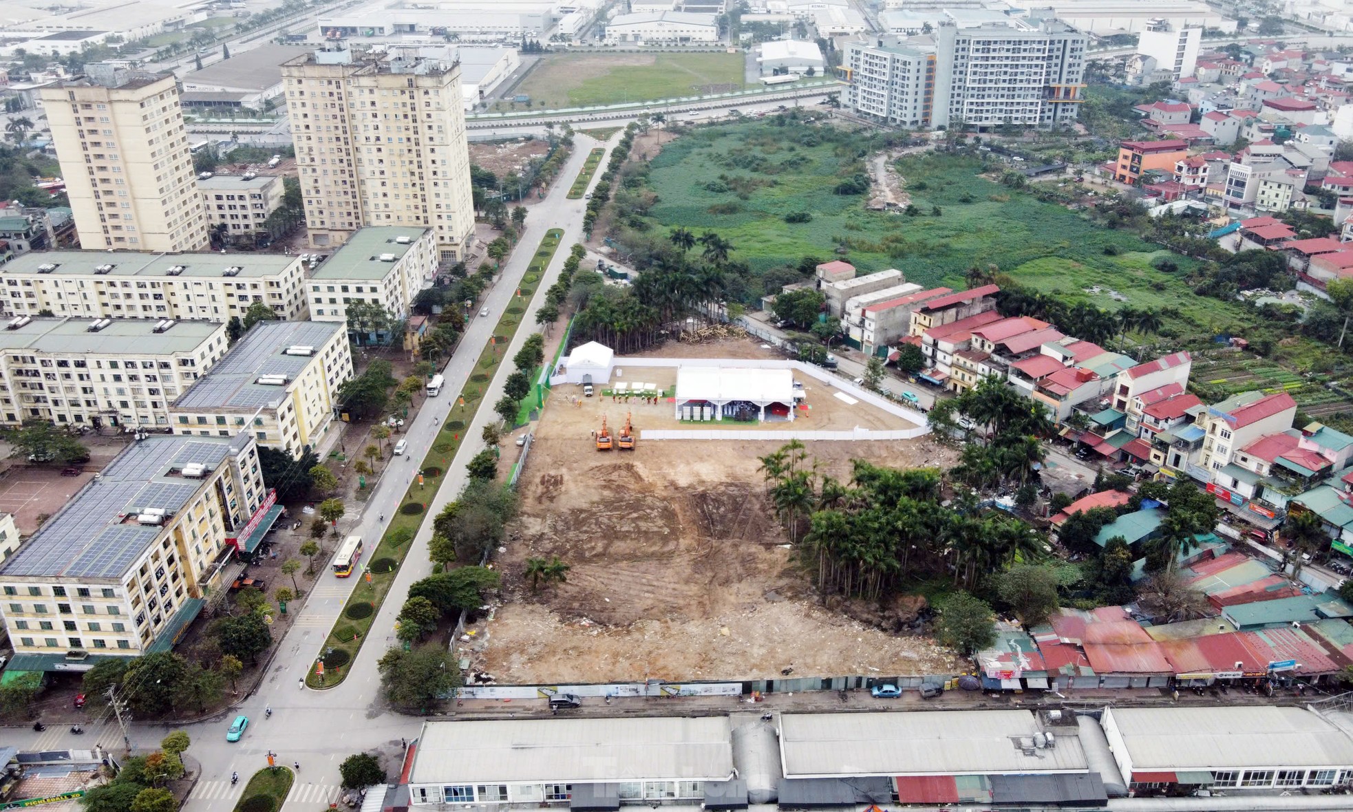 Gros plan d'un terrain pour construire plus de 1 100 appartements de logements sociaux à Hanoi, prix 18 millions de VND/m2 photo 4