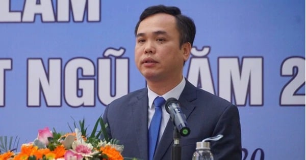 Hanoi Department of Education and Training has one more Deputy Director born in 1975