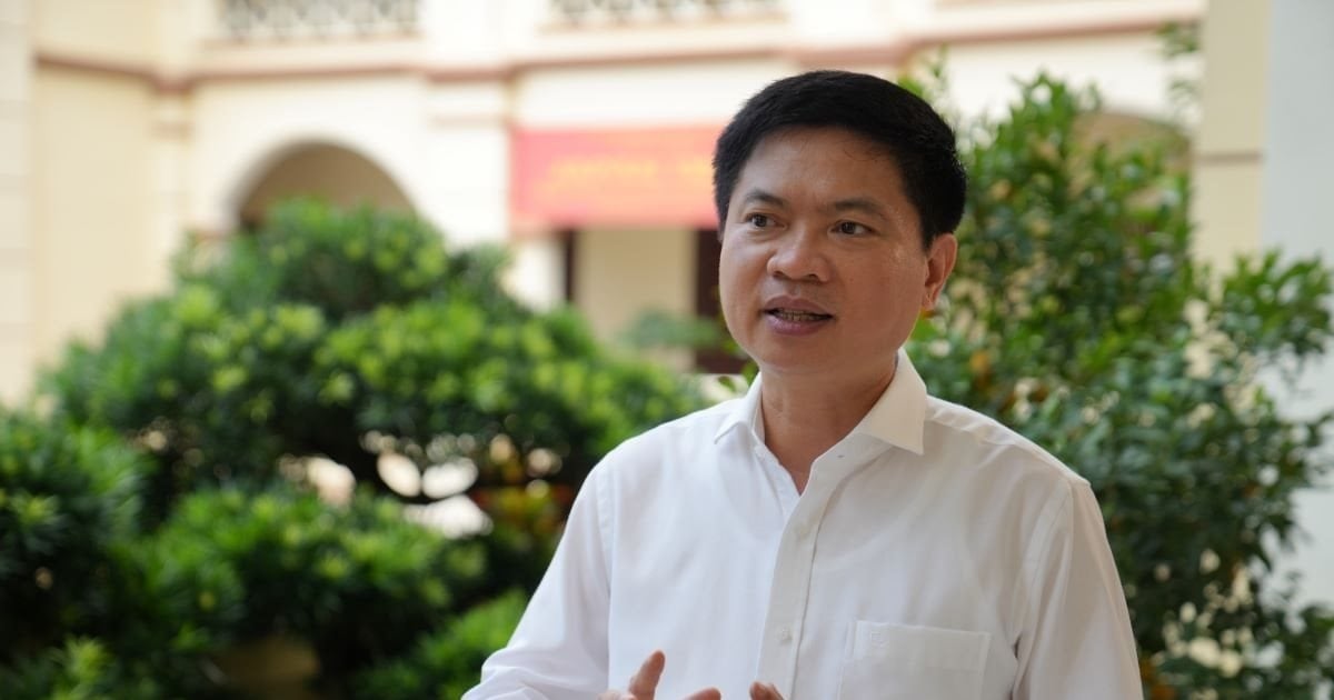 Mr. Truong Quoc Huy was elected to hold the position of Secretary of Ha Nam Provincial Party Committee.