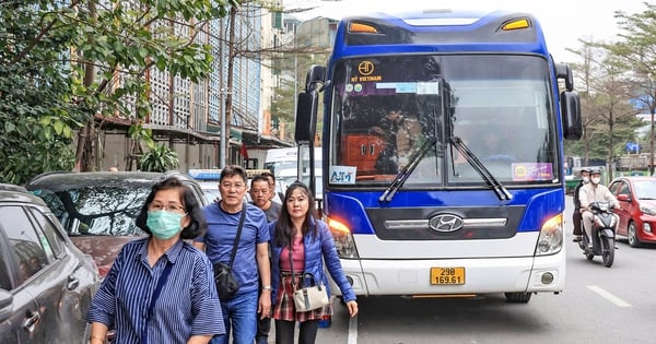 16席以上の車両を制限し、旧市街の混雑が解消