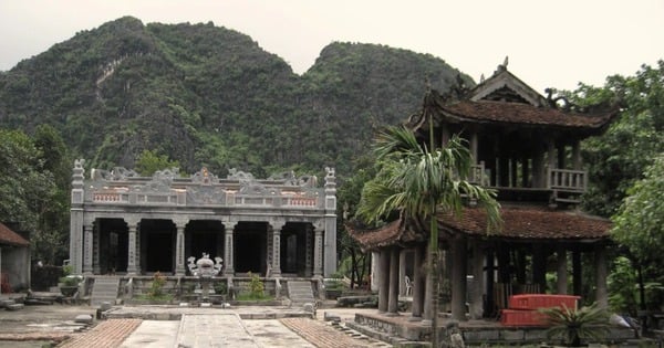 Why did the Tran Dynasty kings set up a temporary palace in Trang An Ninh Binh when fighting the Yuan Mongol invaders?