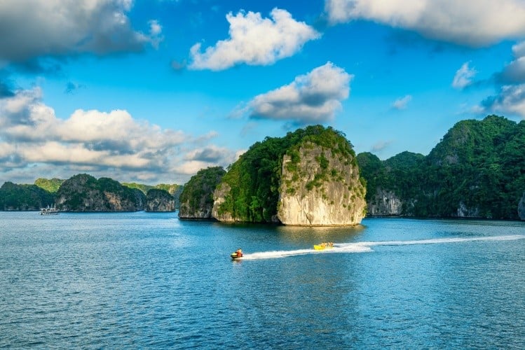 Come to Cat Ba in the summer to see the world's largest Jetski fireworks show