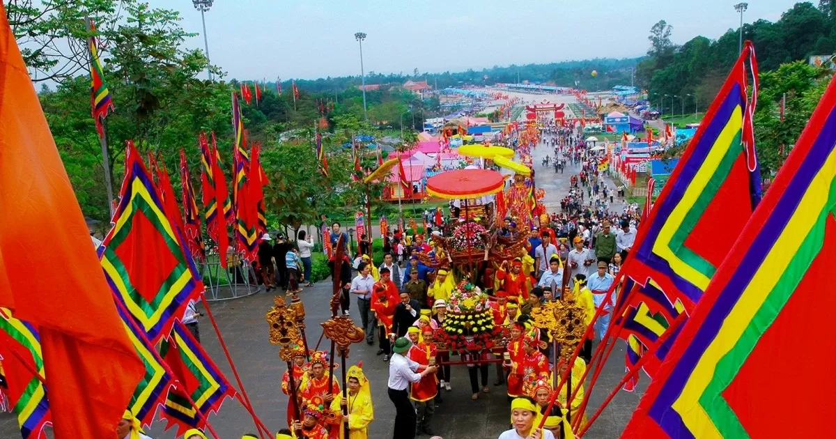 តើ​កម្មករ​ឈប់​សម្រាក​ប៉ុន្មាន​ថ្ងៃ​ក្នុង​ទិវា​រំលឹក​ខួប​ស្ដេច​ហុង?